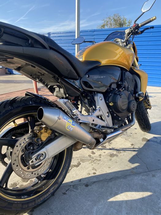 Honda hornet  600