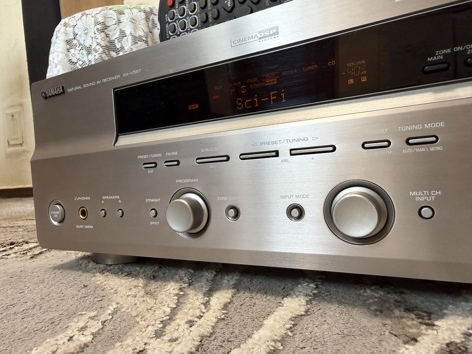 Yamaha RX-V557 Като нов
