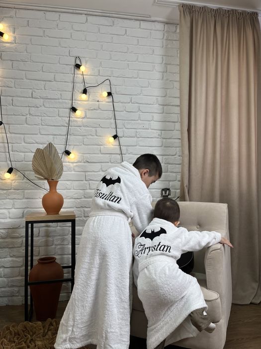 Халаты с вышивкой