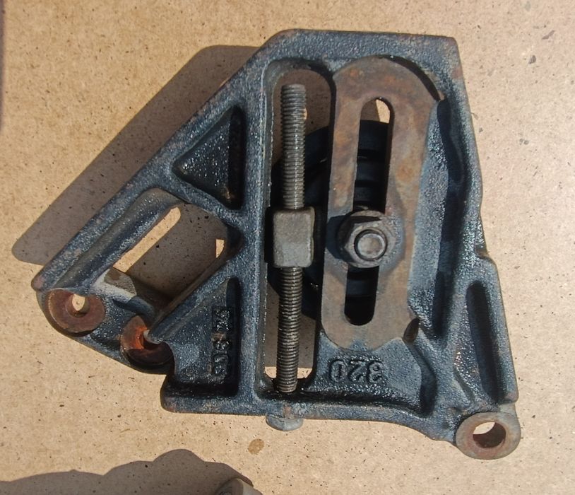 Генератор Bosch 70A оригинал VW Golf 3 / Passat B3-B4