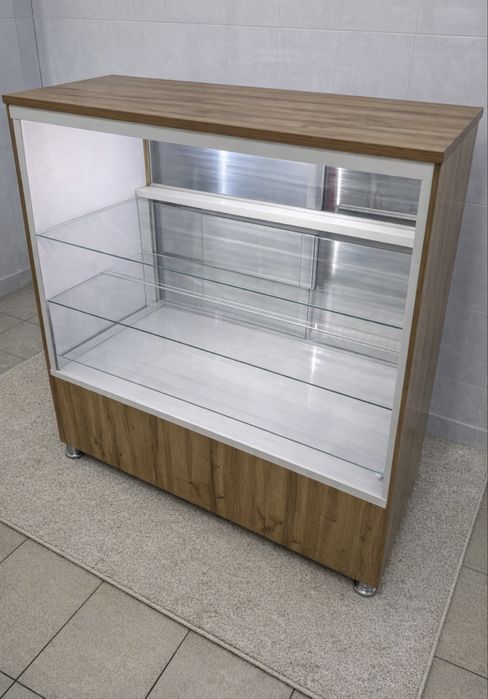Витрина холодильник для кондитеров