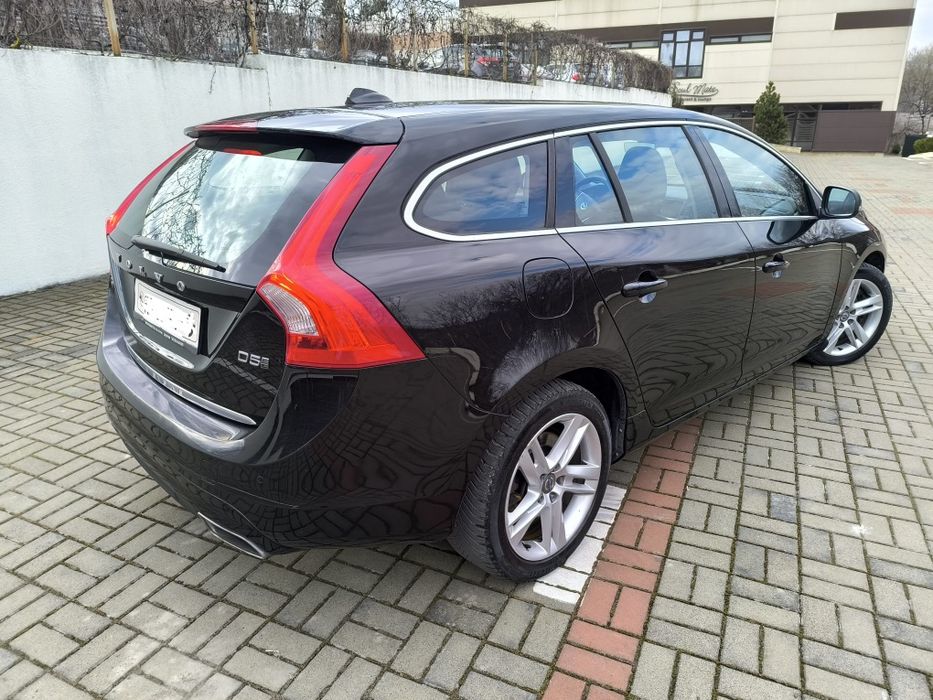 Volvo v60, 120 kw, D5 editie limitata, plug-in hybrid, an fab.2017