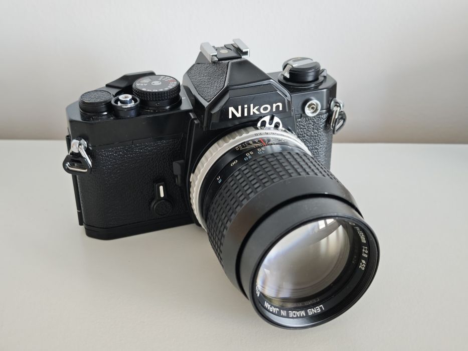 Nikon FM + обектив 135/2.8
