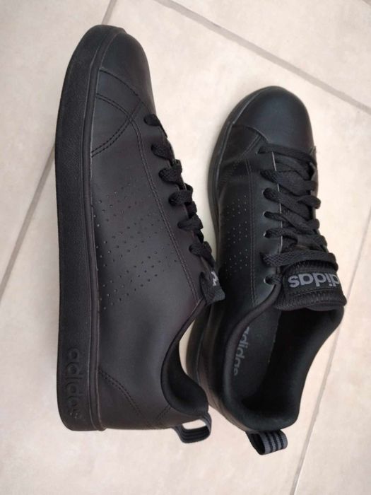 Маратонки Adidas номер 41