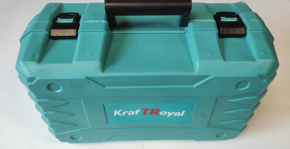 Акумулаторна резачка 30 см 10 ah 36V