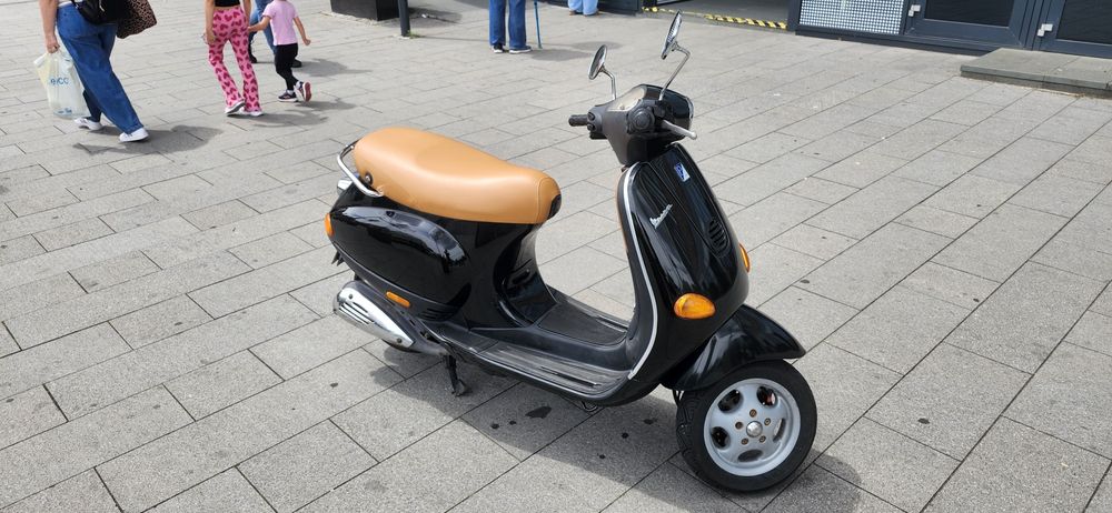 Vespa ET 4 pentru pasionați
