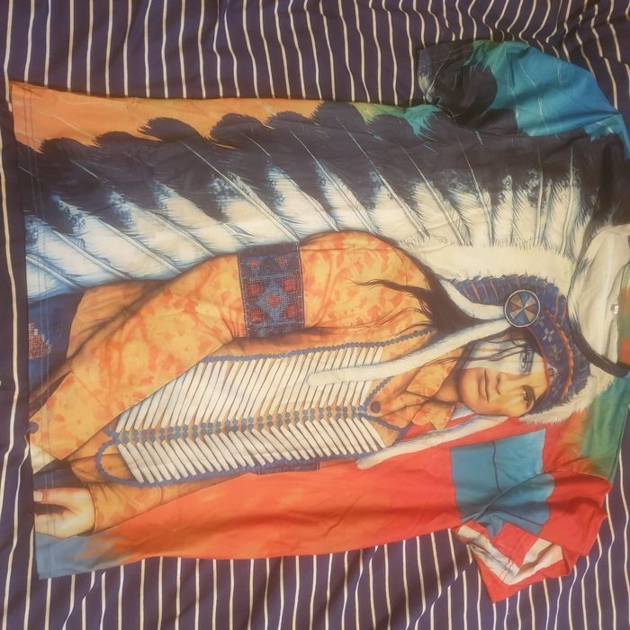 Vand lot haine cu eticheta  450 de buc 6000 lei marimi : S,L,M,XL