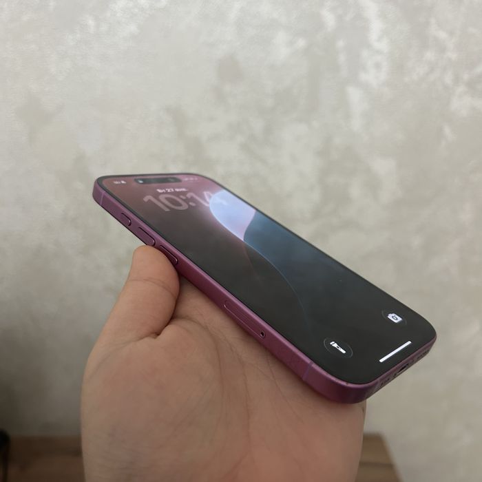 iPhone 16 с гарантией