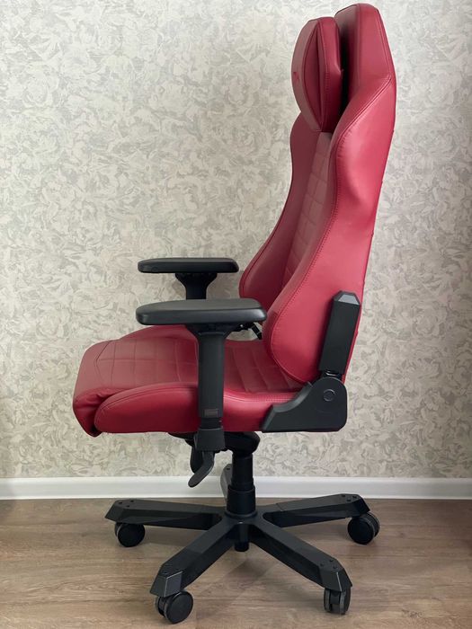 Кресло DXRacer Master