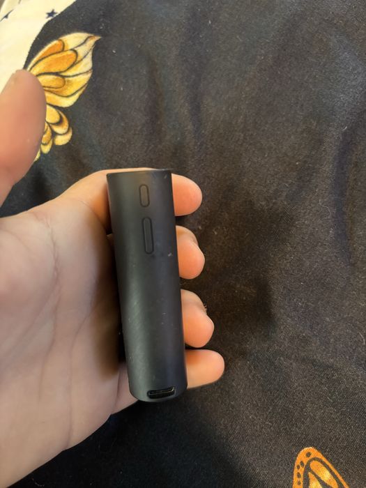 Vand glo hyper negru