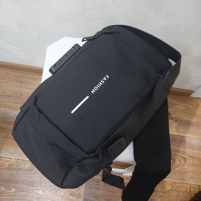 Продам суммку-рюкзак