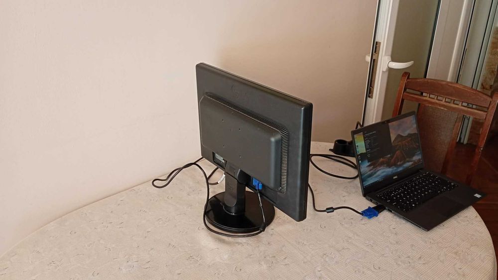 LG FLATRON W1942S - Малко използван