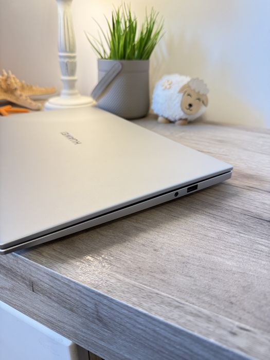 Huawei MateBook D14
