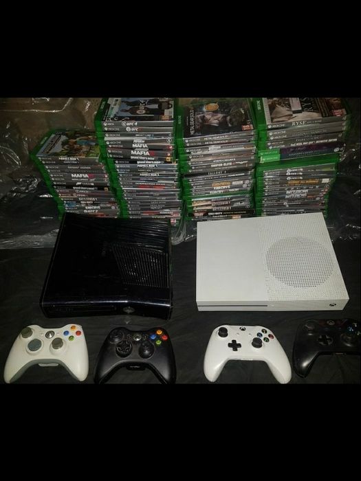 Vand colecție jocuri XBOX ONE 360 pret 700 ron