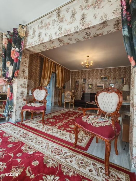 Casa complet renovata, 104 mp – acces din doua strazi, in Campia Tur