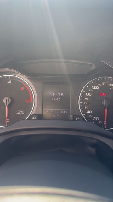 Продавам audi A4