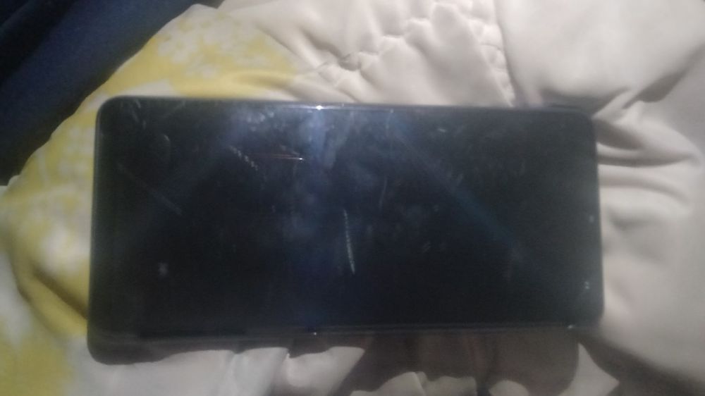 Продам Самсунг а 32 рабочий