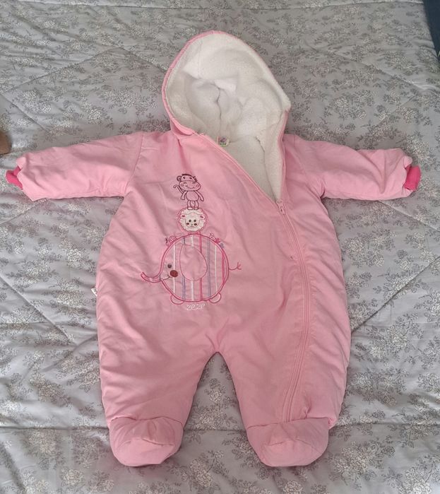 Продам Весенний комбинезон