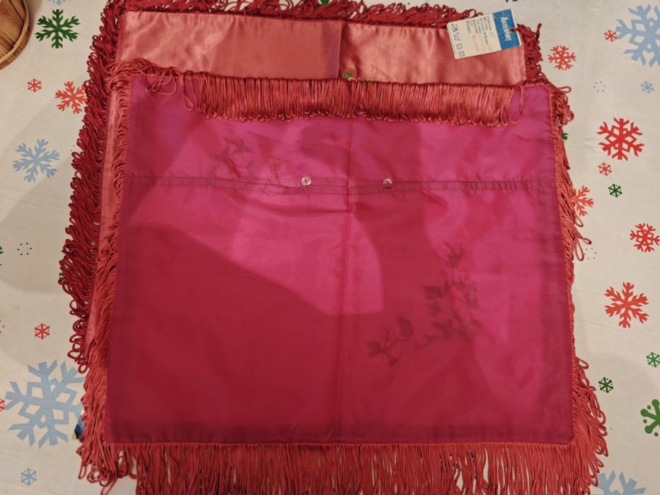 Пара новых наволочек Вьетнам (СССР)