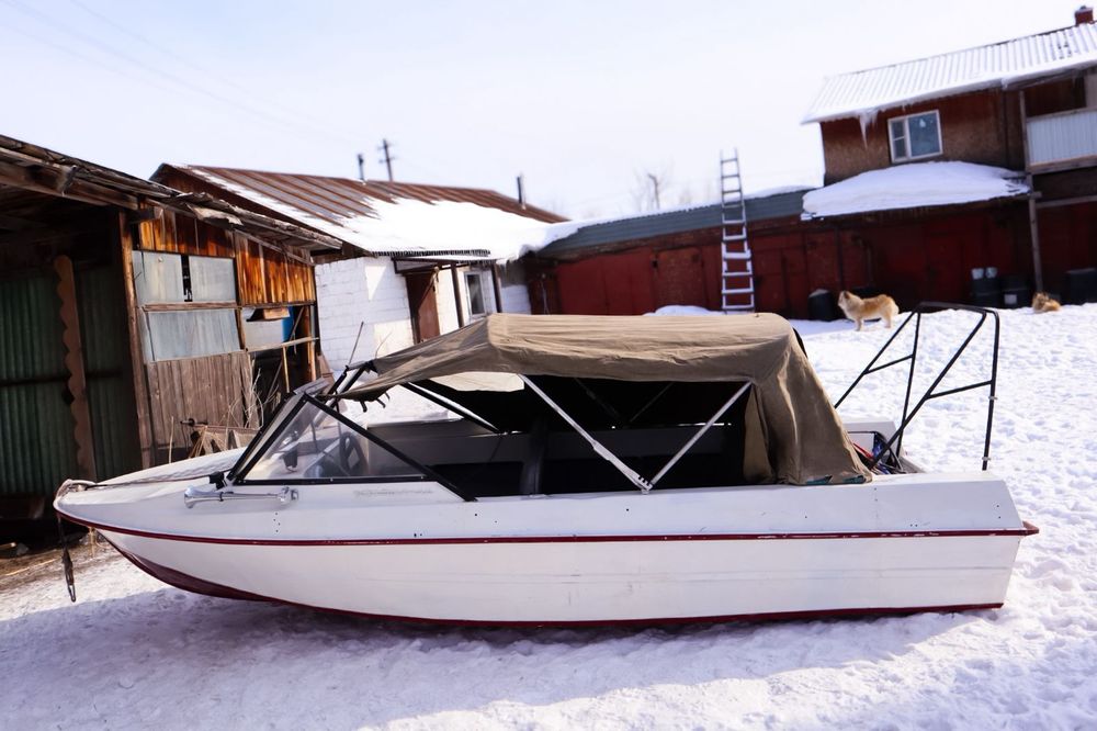 Продам Лодку " Крым"