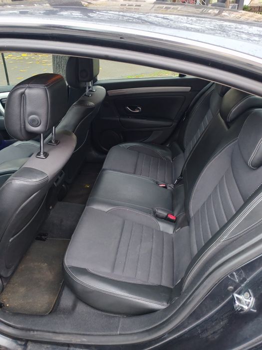 Vând Renault laguna 3 1.5 dci 2011 preț negociabil