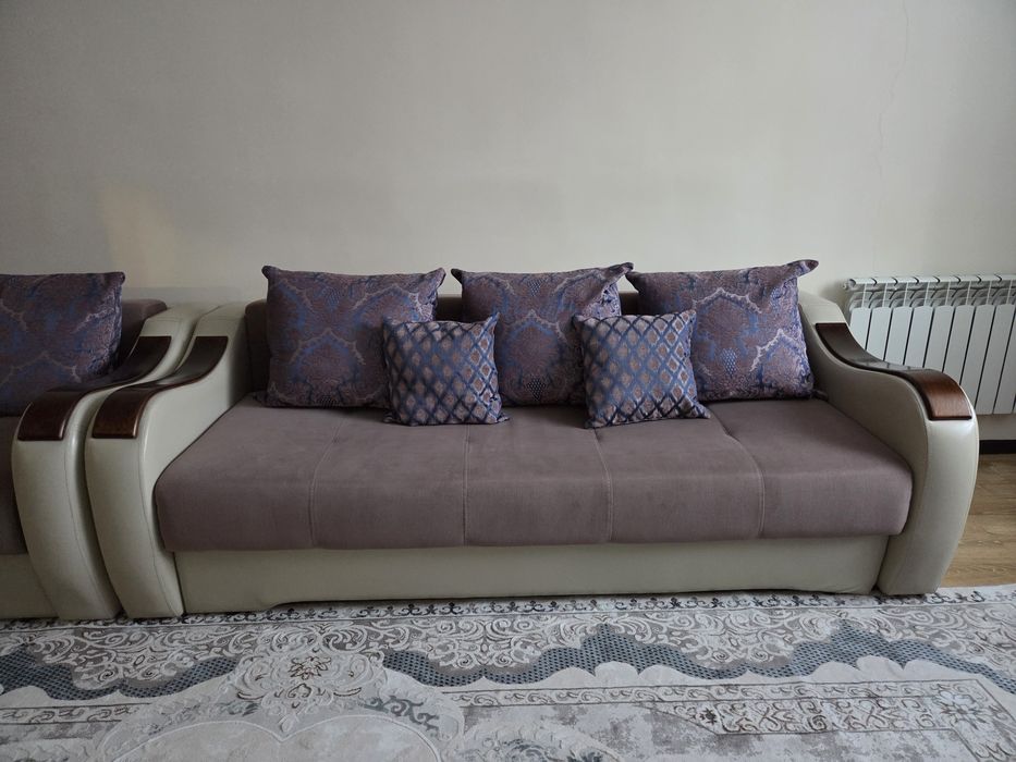 Мягкий уголок тройка