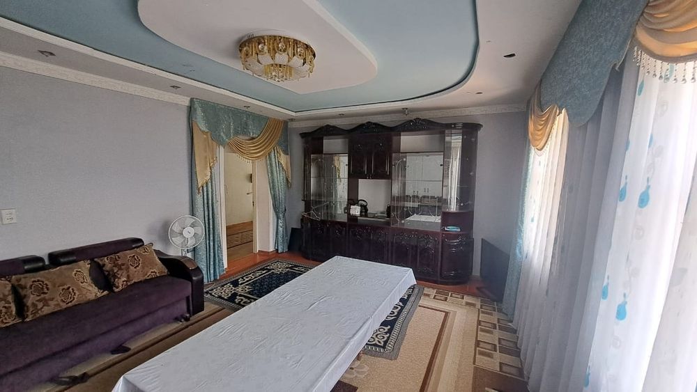 Үй сатылады Срочно бағасы келісімді