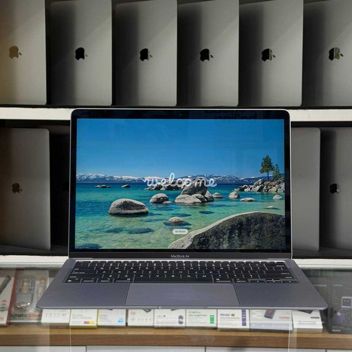Macbook Air  M1 8/256GB Space Gray Nasiya Savdo bor