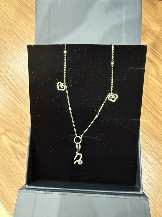 Подвеска  L ‘aroush с кулоном козерога