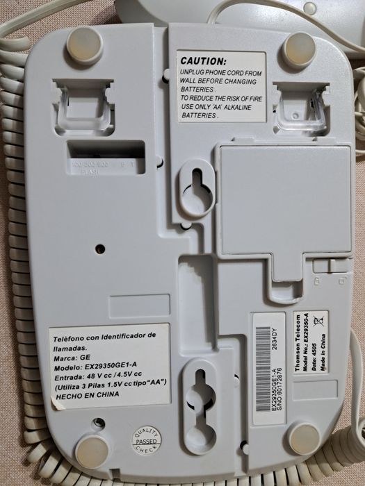 Стационарен телефон