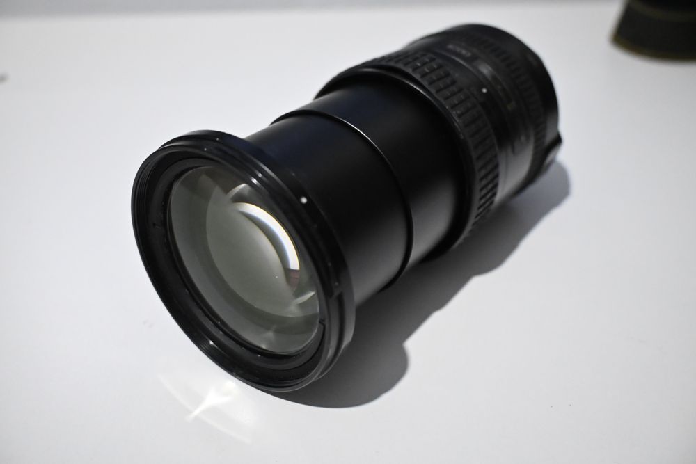 Obiectiv Nikon 18-200 mm VR