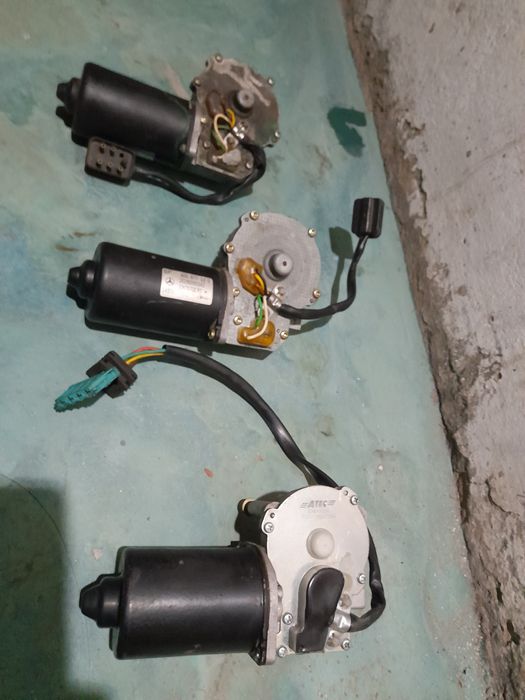 Дворник       моторчик.