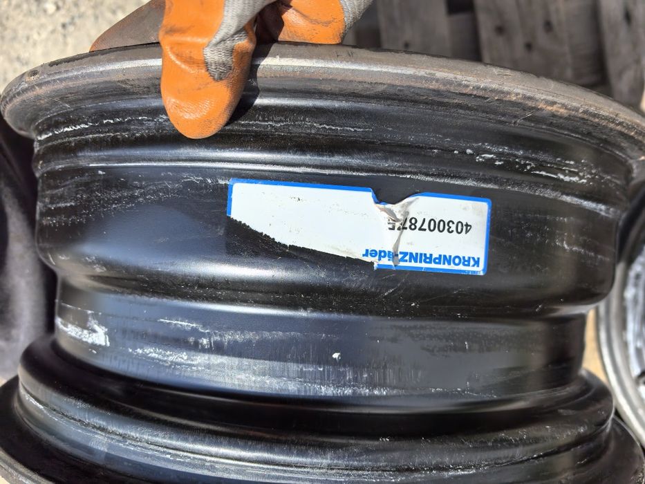 15 цола 5 х 108 мм Рено Канго / Мерцедес Цитан - 6 инча / ЕТ 44