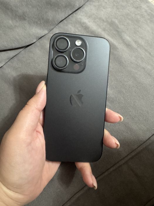 продам айфон 15 про