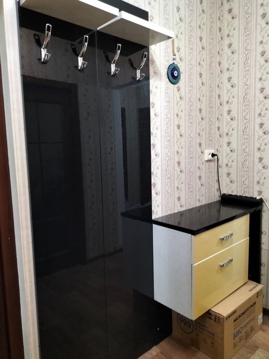 Продам прихожую