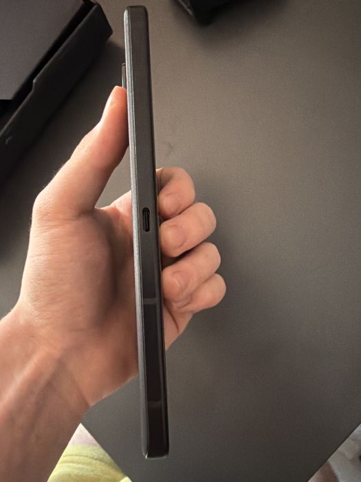 Asus 9 pro 24/1024Гб