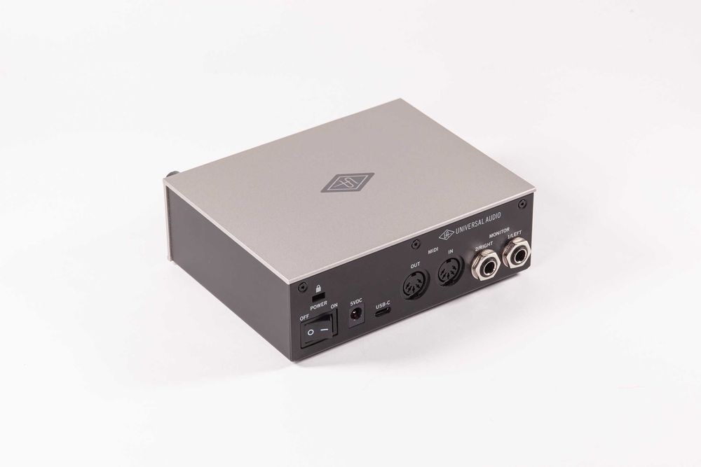 Аудио интерфейс - Universal Audio Volt 1 USB