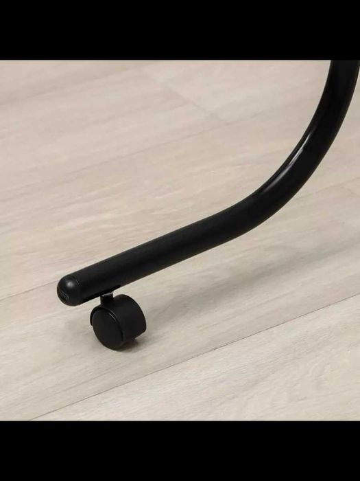 Вешалка напольная для одежды металлическая