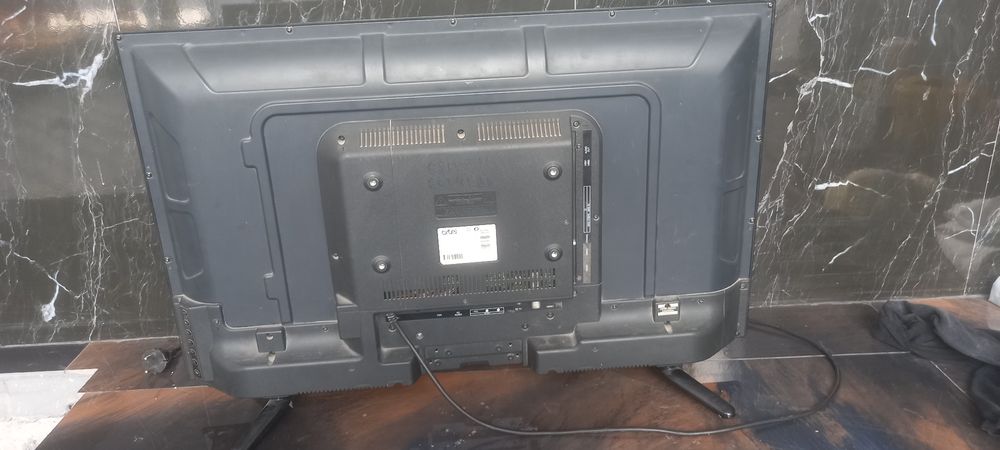 Televizor sotiladi ARTEL