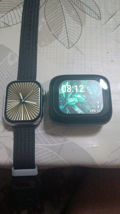 продам смарт часы и сенсорные наушники