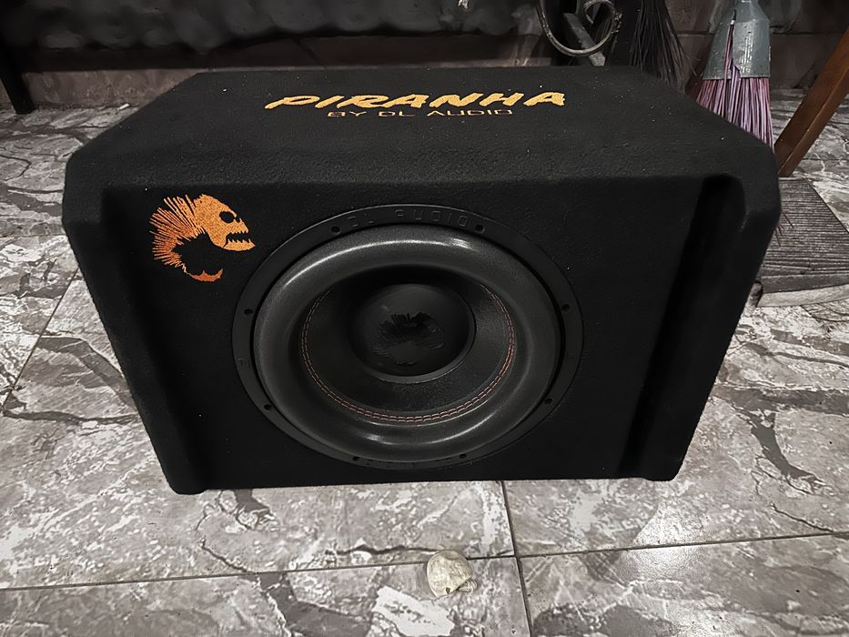 Сабвуфер Piranha обмен интересен