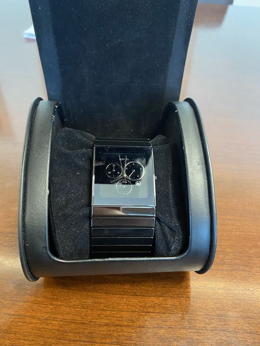 Часовник RADO Ceramic