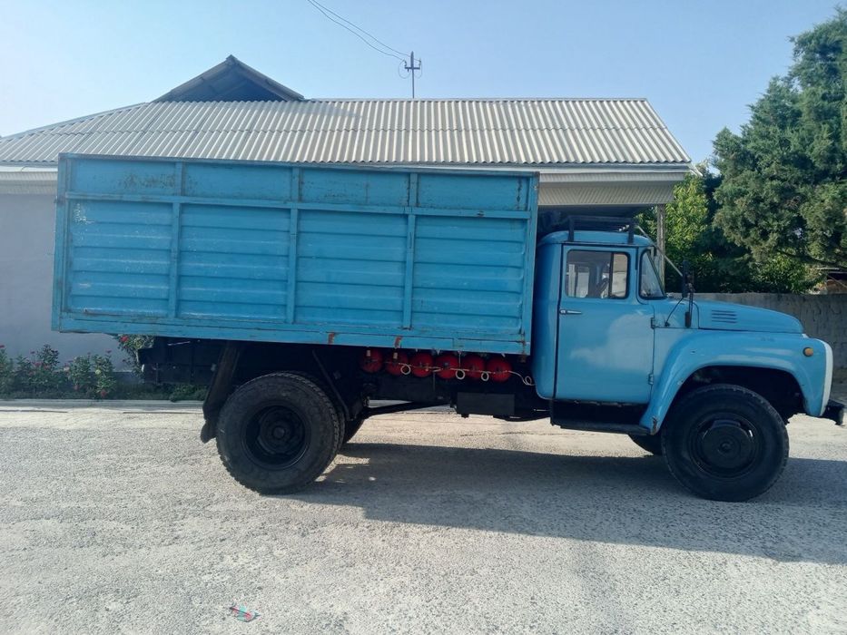 Зил avtomashinasi soz xolatda