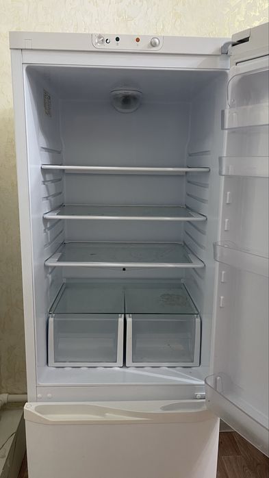 Холодильник Opck