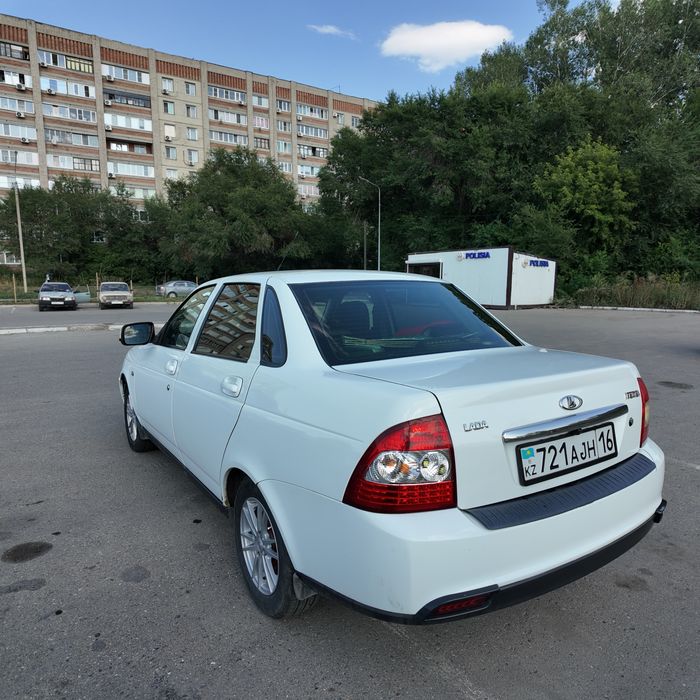 Продам приору 2. 2014 года
