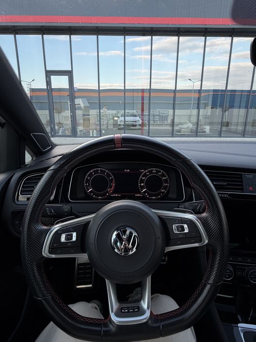 GOLF 7.5 TCR 2019, 290 CP, 61 000 km