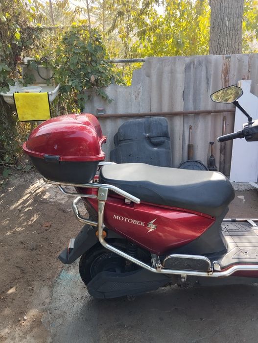 Продается электро скутер без аккумуляторов