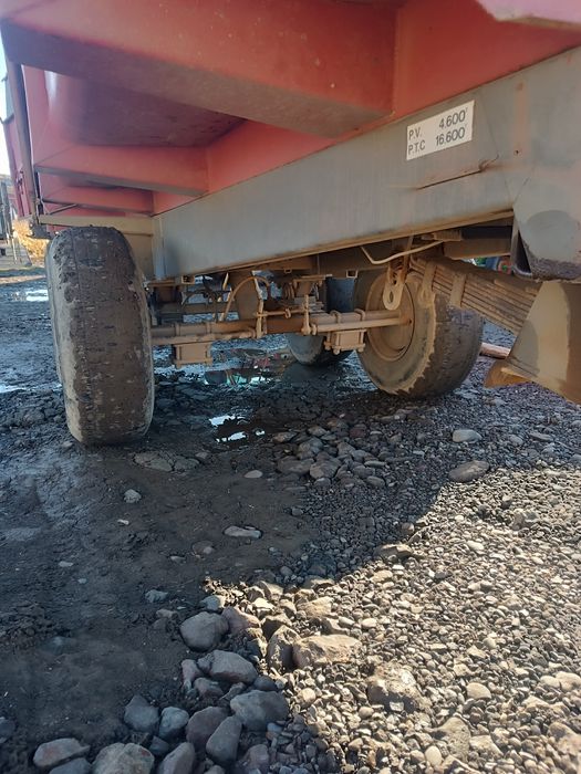 Remorcă agricolă basculantă Brimont 12t tone