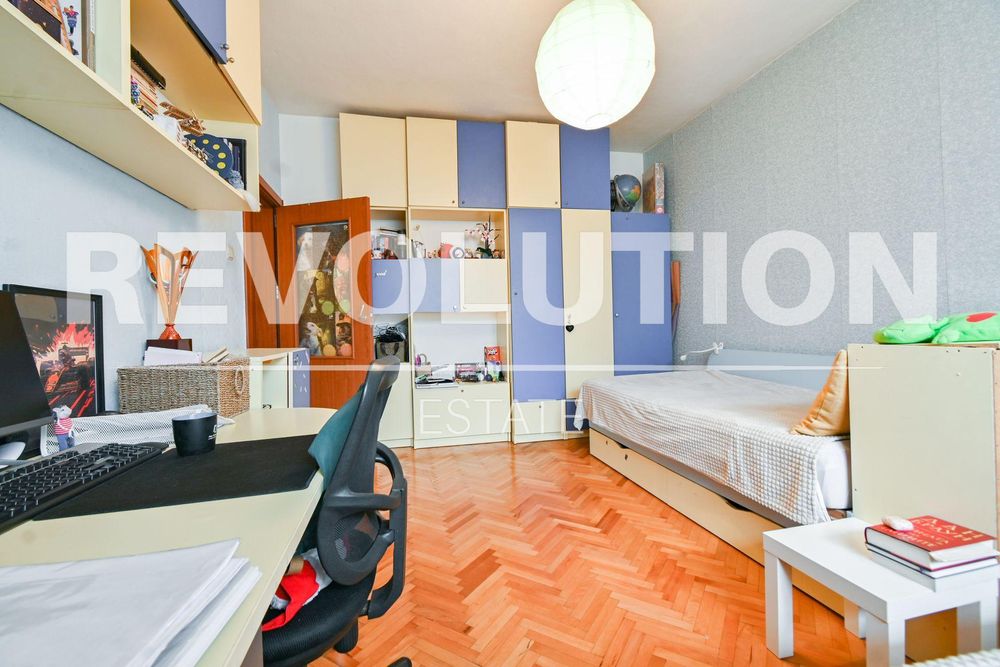 Продава се Двустаен апартамент в София, Хаджи Димитър - 70 кв.м за 1275 €/кв.м - Снимка #5