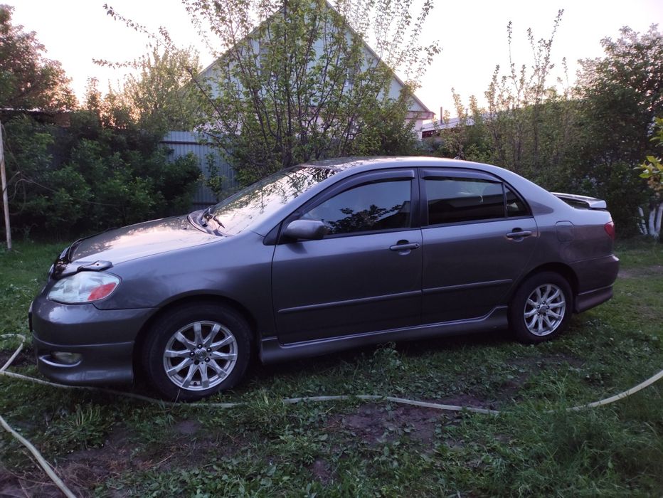 Тойота королла 1.8 американец